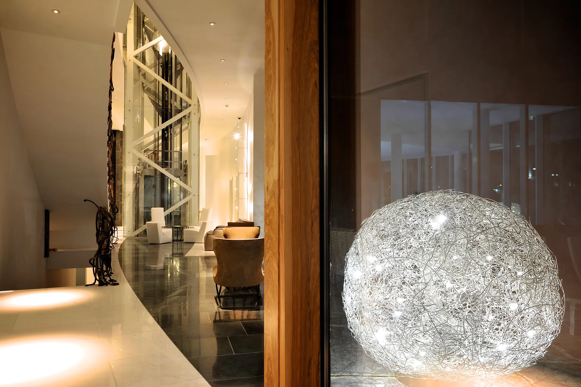 Hotel Lobby — main hall